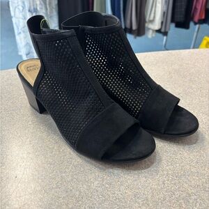 Naturalizer Black Peep-Toe Block Heels